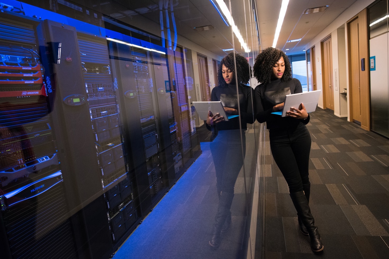 How Customized Hosting Solutions Benefit Your Business